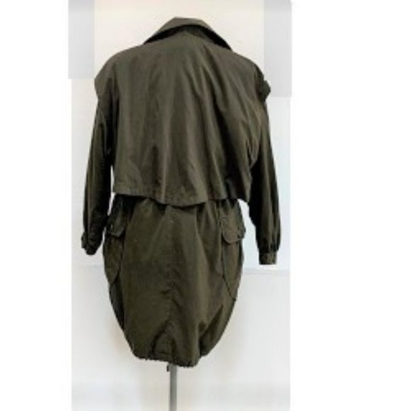 3-in-1 Coat with Detachable Fur Vest - Picture 8 of 11